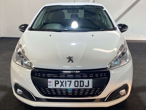 Peugeot 208 1.2 208 Black Edition 3dr 7