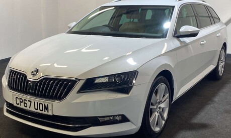 Skoda Superb 2.0 Superb SE L Executive TSi Semi-Auto 5dr