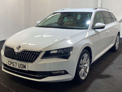 Skoda Superb 2.0 Superb SE L Executive TSi Semi-Auto 5dr 1