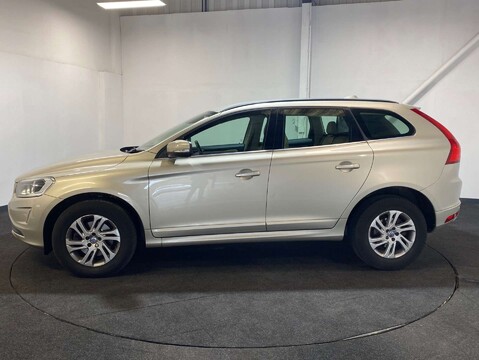 Volvo XC60 2.0 XC60 SE Nav D4 Auto 5dr 2