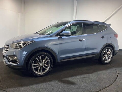 Hyundai SANTA FE 2.2 Santa Fe Premium SE Blue Drive CRDi Auto 4WD 5dr 2