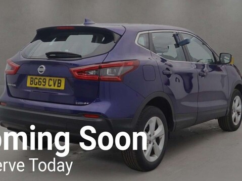 Nissan Qashqai 1.3 Qashqai Acenta Premium DiG-T 5dr 4