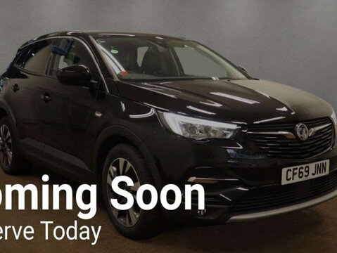 Vauxhall Grandland X 1.2 Grandland X SRi Nav T 5dr 1