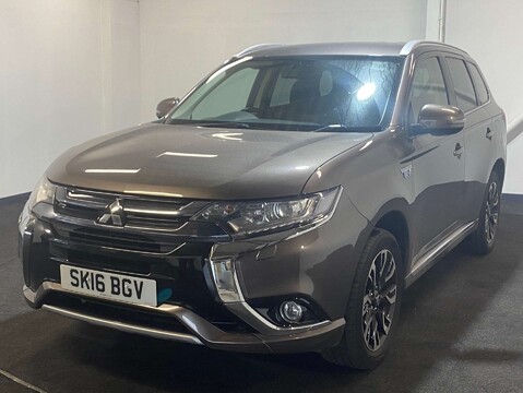 Mitsubishi Outlander 2.0 Outlander GX 3h+ PHEV Semi-Auto 4WD 5dr 1