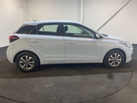 Hyundai i20 1.2 i20 SE MPI 5dr 5