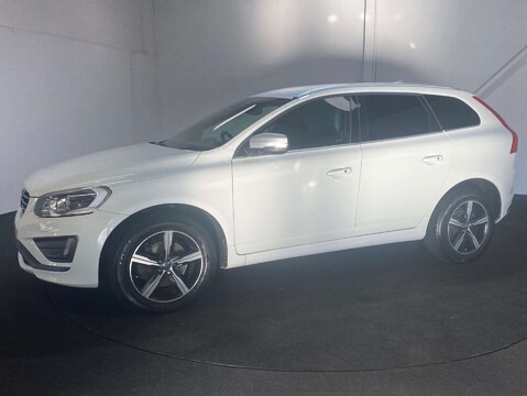 Volvo XC60 2.4 XC60 R-Design Luxury Nav D5 AWD Auto 4WD 5dr 2