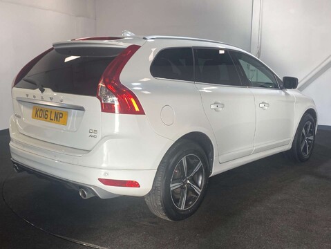 Volvo XC60 2.4 XC60 R-Design Luxury Nav D5 AWD Auto 4WD 5dr 3