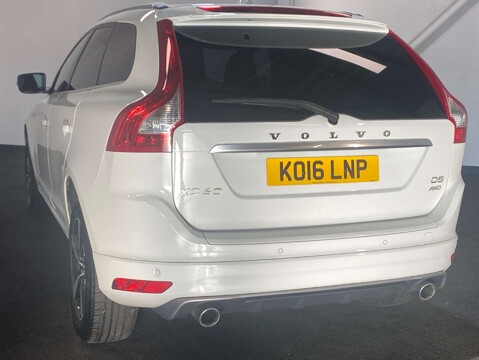 Volvo XC60 2.4 XC60 R-Design Luxury Nav D5 AWD Auto 4WD 5dr 4