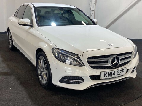 Mercedes-Benz C Class 2.0 C200 Sport Auto 4dr 7