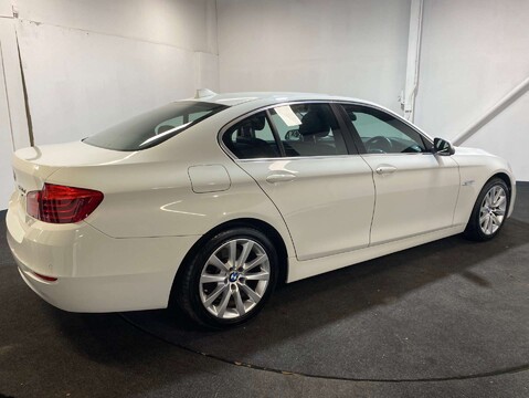 BMW 5 Series 2.0 520d SE Auto 4dr 6