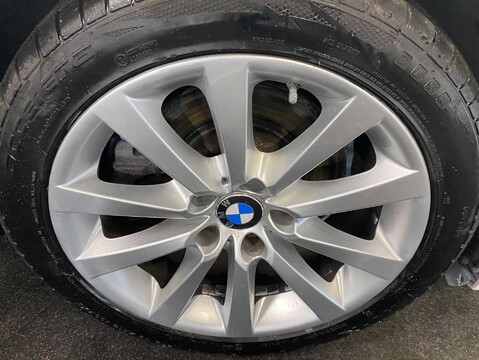 BMW 5 Series 2.0 520d SE Auto 4dr 12