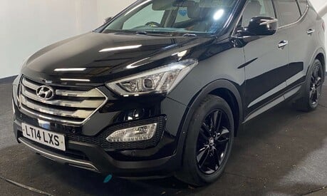 Hyundai SANTA FE 2.2 Santa Fe Premium SE CRDi Auto 4WD 5dr