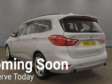 BMW 2 Series 2.0 220d xDrive Luxury Auto 4WD 5dr 2