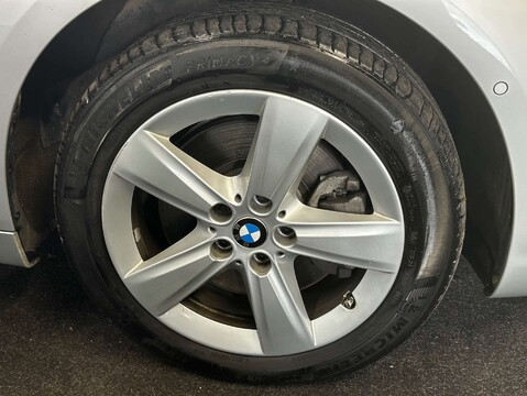 BMW 2 Series 2.0 220d xDrive Luxury Auto 4WD 5dr 13