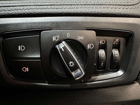 BMW 2 Series 2.0 220d xDrive Luxury Auto 4WD 5dr 25