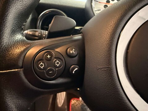 Mini Roadster 2.0 Mini Roadster Cooper SD Auto 2dr 17