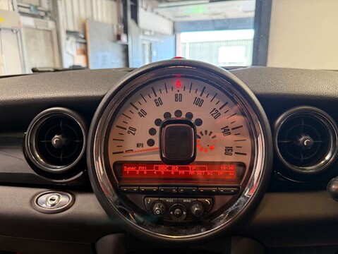 Mini Roadster 2.0 Mini Roadster Cooper SD Auto 2dr 22