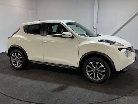 Nissan Juke 1.6 Juke Tekna CVT 5dr 11