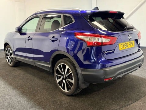 Nissan Qashqai 1.6 Qashqai Tekna dCi CVT 5dr 5