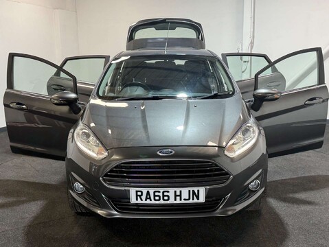 Ford Fiesta 1.2 Fiesta Zetec 5dr 10