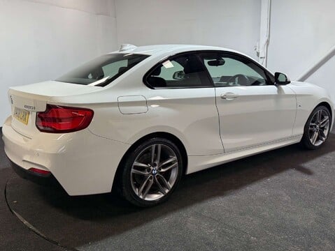 BMW 2 Series 2.0 220I M Sport Auto 2dr 7