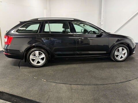 Skoda Octavia 1.5 Octavia SE TSI 5dr 7