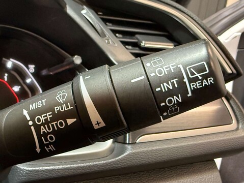 Honda Civic 1.5 Civic Sport VTec CVT 5dr 24