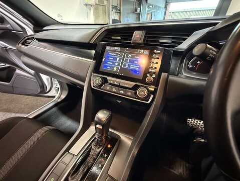 Honda Civic 1.5 Civic Sport VTec CVT 5dr 29