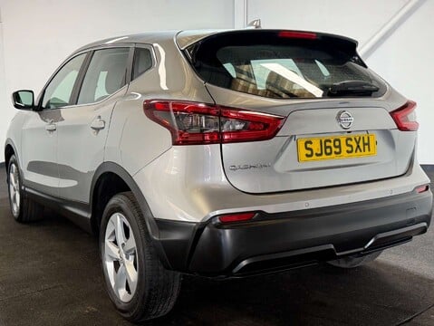 Nissan Qashqai 1.5 Qashqai Acenta Premium dCi 5dr 5