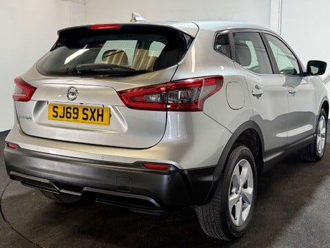 Nissan Qashqai 1.5 Qashqai Acenta Premium dCi 5dr 3