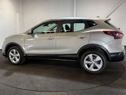 Nissan Qashqai 1.5 Qashqai Acenta Premium dCi 5dr 7