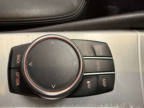 BMW 5 Series 3.0 530D SE Auto 4dr 32