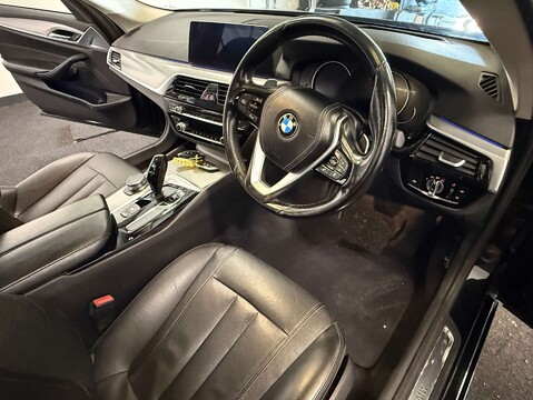 BMW 5 Series 3.0 530D SE Auto 4dr 18
