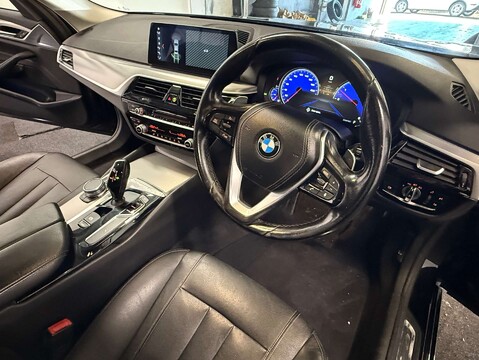 BMW 5 Series 3.0 530D SE Auto 4dr 44