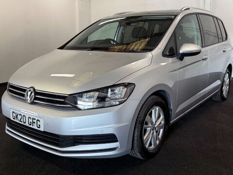 Volkswagen Touran 1.5 Touran SE Family TSI 5dr 1