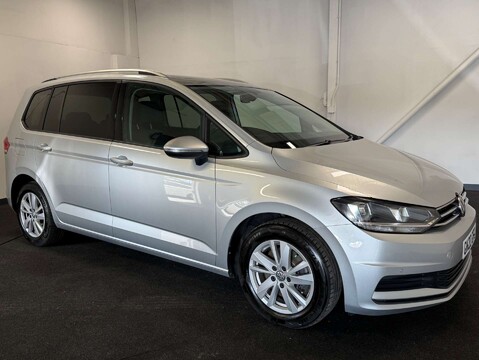 Volkswagen Touran 1.5 Touran SE Family TSI 5dr 8