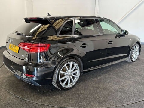 Audi A3 1.5 A3 Sportback Black Edition TFSI Semi-Auto 5dr 6