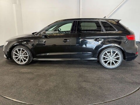 Audi A3 1.5 A3 Sportback Black Edition TFSI Semi-Auto 5dr 3