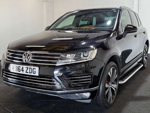 Volkswagen Touareg 3.0 Touareg V6 R-Line TDI BlueMotion Technology Auto 4WD 5dr 1