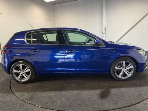 Peugeot 308 1.2 308 Allure S/S Auto 5dr 7