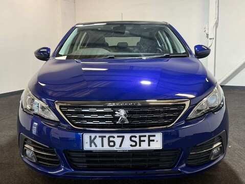 Peugeot 308 1.2 308 Allure S/S Auto 5dr 9