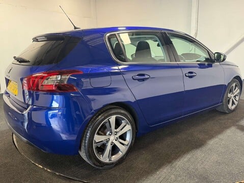 Peugeot 308 1.2 308 Allure S/S Auto 5dr 6