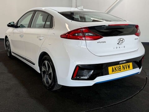 Hyundai IONIQ 1.6 IONIQ Premium FHEV Semi-Auto 5dr 6