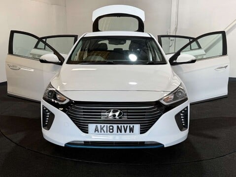 Hyundai IONIQ 1.6 IONIQ Premium FHEV Semi-Auto 5dr 10