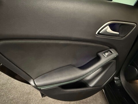 Mercedes-Benz A Class 2.1 A 220 D Motorsport Edition Premium Auto 5dr 55