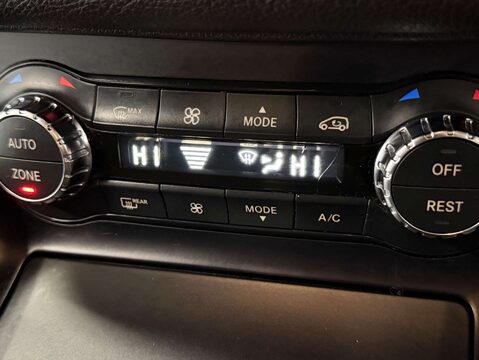 Mercedes-Benz CLA Class 2.1 CLA 220 D AMG Line Auto 4dr 28
