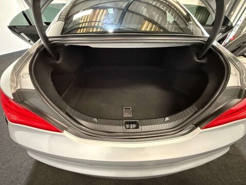 Mercedes-Benz CLA Class 2.1 CLA 220 D AMG Line Auto 4dr 48
