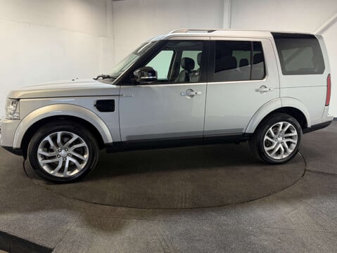 Land Rover Discovery 3.0 Discovery Landmark SDV6 Auto 4WD 5dr 2