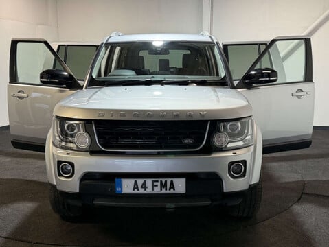 Land Rover Discovery 3.0 Discovery Landmark SDV6 Auto 4WD 5dr 9