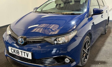 Toyota Auris 1.8 Auris Design HEV VVT-i CVT 5dr